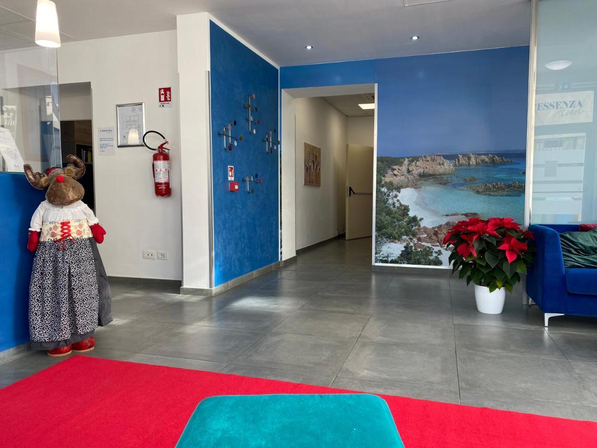 L'Essenza Hotel Olbia Eksteriør bilde